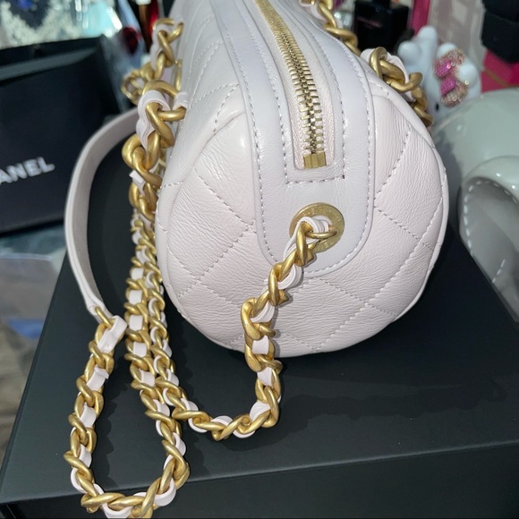 NEW 20A Chanel Bowler Crossbody Lilac Pink Bag - Picture 7 of 10